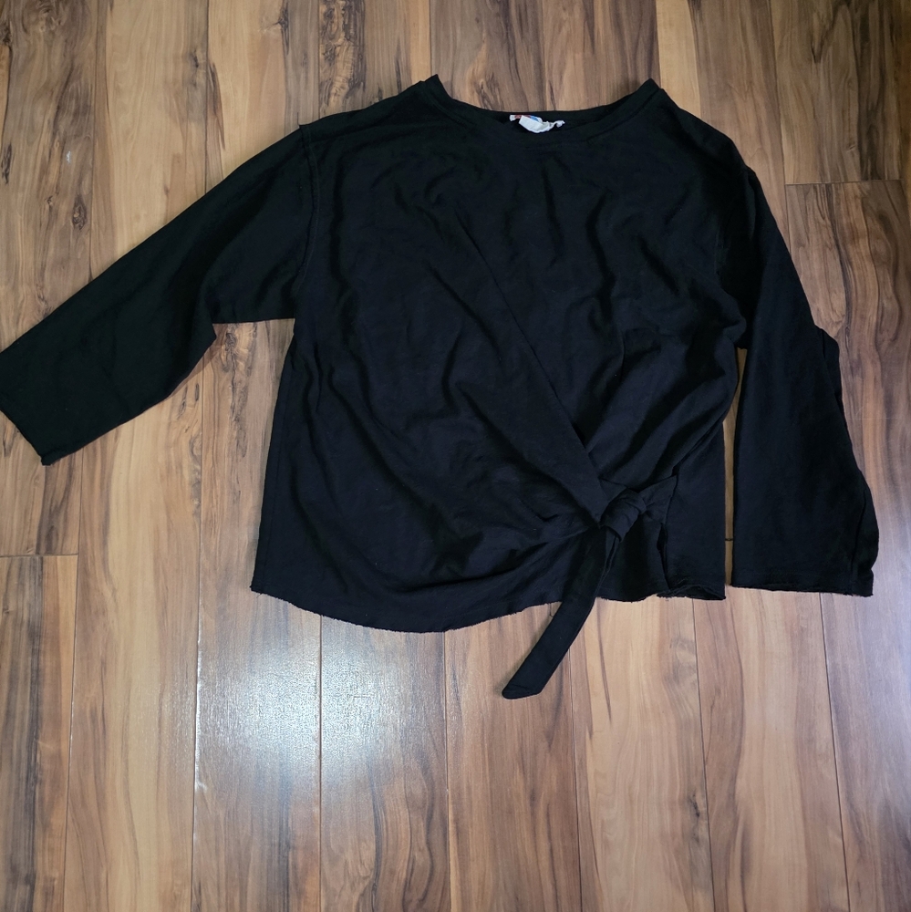 Free People FP Beach Knot Front Top Black oversized Small